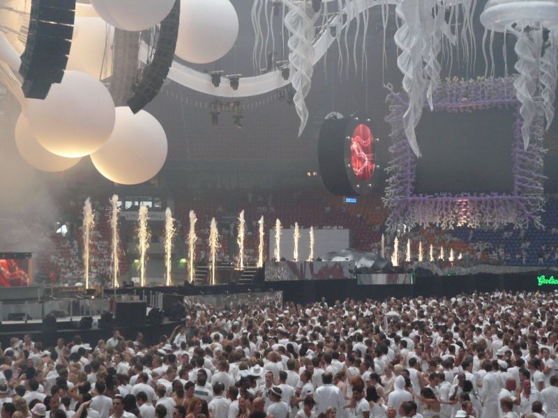 SENSATION WHITE (NL) - Sobota 5. 7. 2008